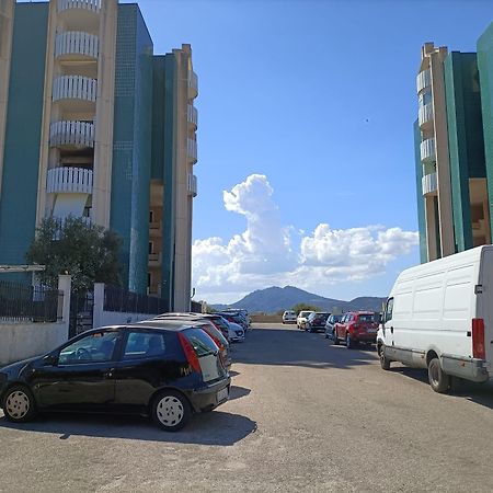 Appartamento Via Riccardo Lombardi 29 Olbia Extérieur photo
